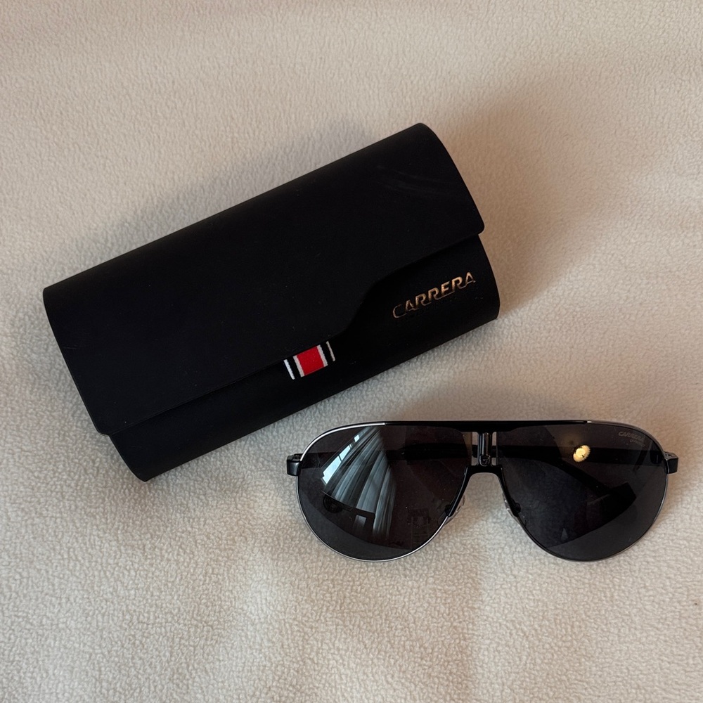 Carrera Black Aviator Sunglasses with Case
